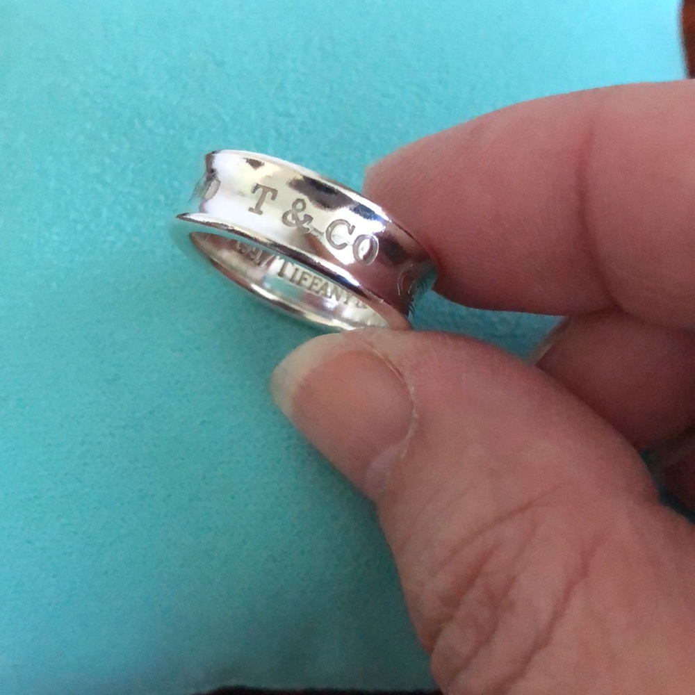 🩵Size 7 1/2 Tiffany & Co. 1837 Concave Wide Band Ring